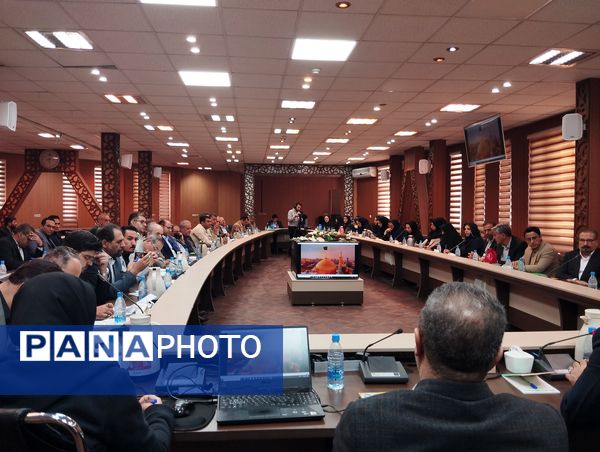 کارگاه آموزشی روسای ادارات آموزش، ترویج و مشارکت های مردمی ادارات کل منابع طبیعی آبخیزداری کشور در مشهد