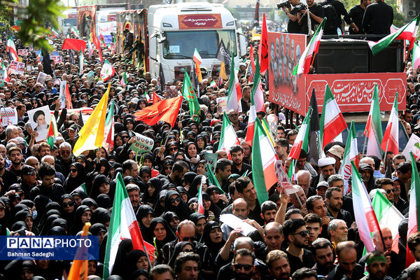 تشییع شهدای اقتدار در تهران - 2