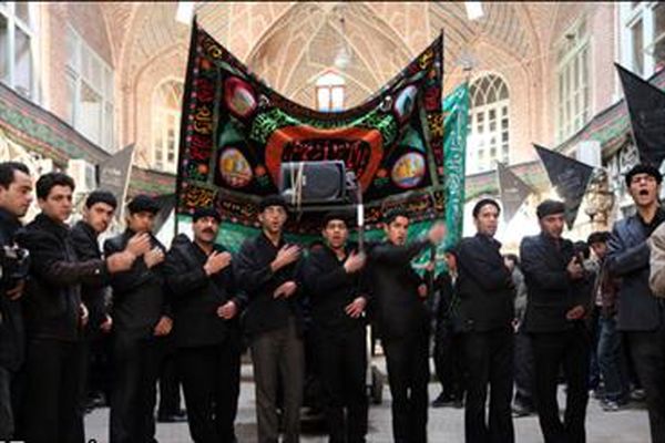  مراسم تاسوعای حسینی در شهرستان فردیس برگزار شد