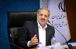 تصحیح اوراق امتحانی باید با رعایت تمامی استانداردها صورت پذیرد