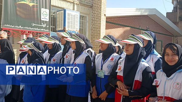 افتتاحیه طرح آهن یاری در دبیرستان کوثر فرهنگیان