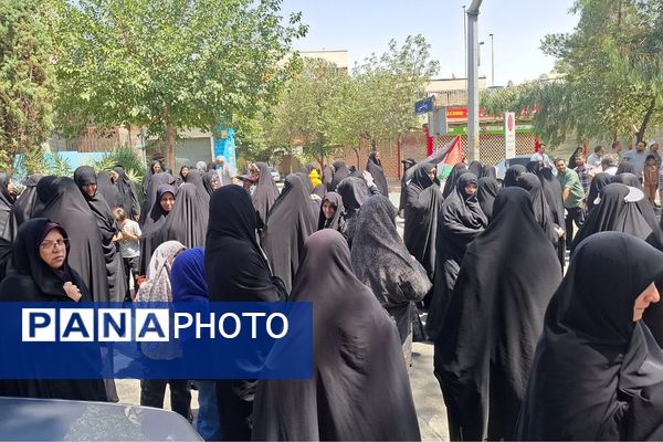 برگزاری راهپیمایی شهروندان در ناحیه یک شهرری