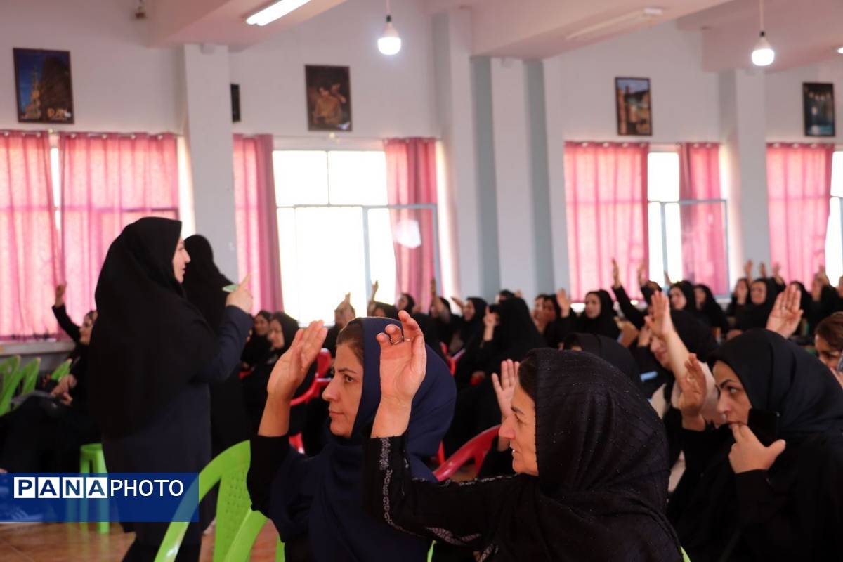 گامی در جهت همافزایی تربیتی؛ جلسه انجمن اولیا هنرستان جنت
