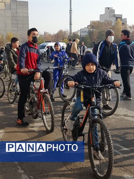 دومین همایش دوچرخه سواری در منطقه ۲ مشهد مقدس