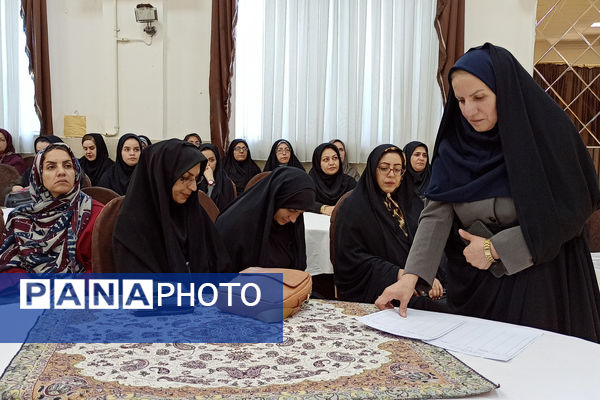 همایش بهداشت روان در اردوگاه میثاق شهرستان آباده 