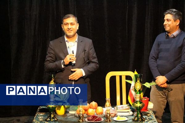 طنین شعر و موسیقی در آغاز ماه رجب؛ محفل ادبی در پیشوا 