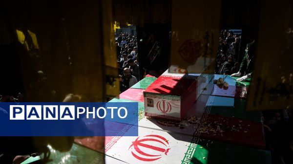مراسم تشییع پیکرهای ۷ شهید گمنام در کرمانشاه