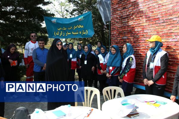 بازدید مدیرکل آموزش‌وپرورش گیلان از رقابت‌های ملی «آماده» در بندرانزلی