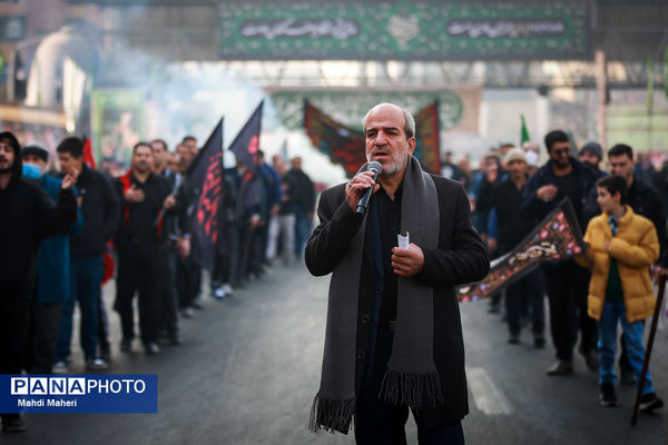 اجتماع عزاداران فاطمی در میدان هفت تیر