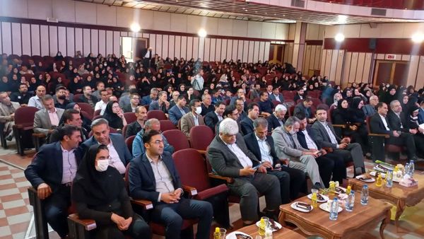 نشست هم‌اندیشی معاونین و مربیان پرورشی و مشاوران مدارس شیراز