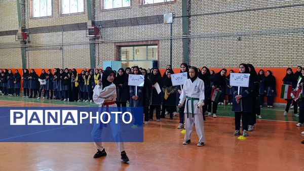 آغاز المپیاد ورزشی درون‌مدرسه‌ای در مدرسه مرضیه ملکان همزمان با سراسر کشور