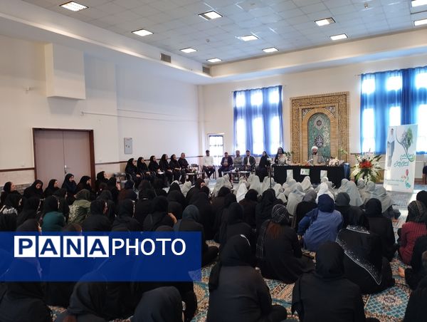 مراسم تقدیر از اهدا عضو دانش‌آموزی جان آفرین