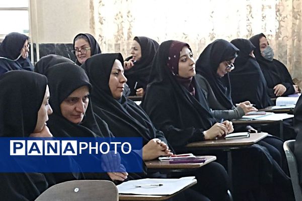 سفری برای دبیران فنی حرفه ای و کار و دانش