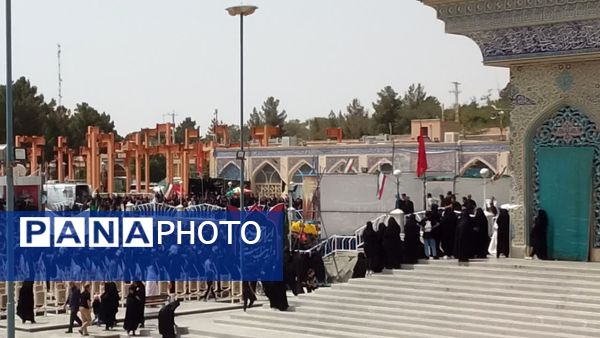 عزاداری عاشورای حسینی در امامزاده شاهرضا(ع) شهرضا با حضور هیات مذهبی