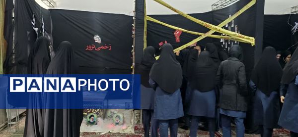 برگزاری نمایشگاه استکبارستیزی در دبیرستان نمونه حضرت معصومه(س) بافق