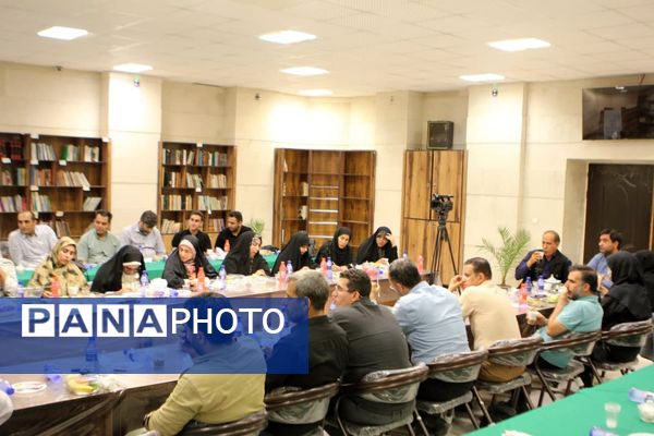نشست خبری رئیس هیات امنا و مدیر روابط عمومی آستان حضرت سلطانعلی(ع) و اصحاب رسانه
