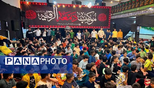 مراسم اعتکاف دانش‌آموزی در اولین روز اعتکاف در ساوجبلاغ