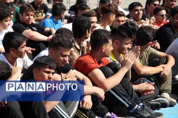همبستگی در قامت ورزش