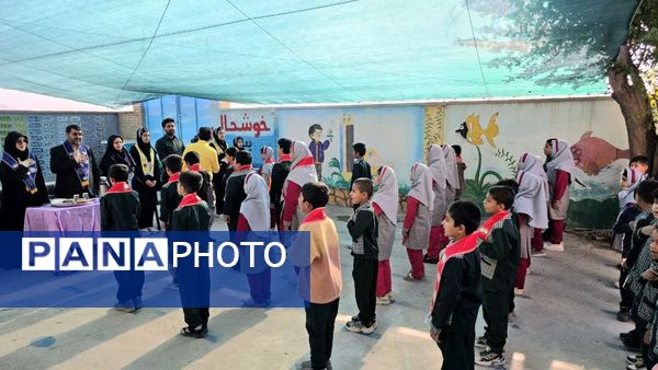 موج کتاب در مدارس روستایی؛ از هدیه‌ ۲۰۰ جلدی تا اشتیاقی برای مطالعه