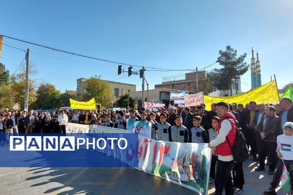 راهپیمایی روز ۱۳ آبان در شهرستان سملقان