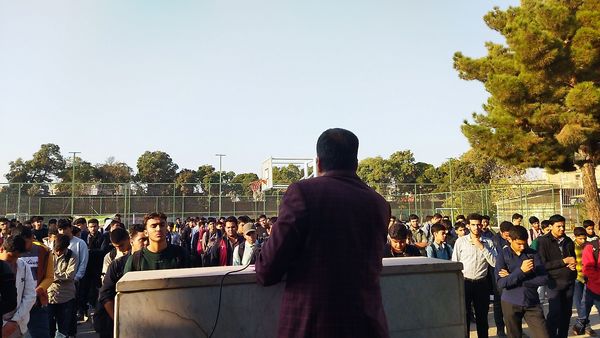 گرامیداشت هفته سلامت روان در دبیرستان شاهد ابوذر غفاری 