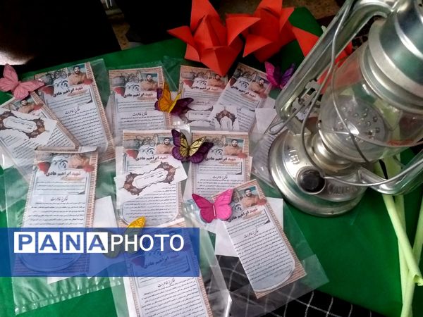 اجرای طرح لاله‌های روشن در دبیرستان شهید همت شهرستان ملارد 