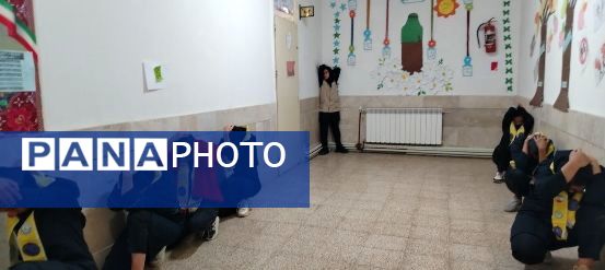 بیست و هفتمین مانور زلزله سراسری در دبیرستان شهید مجید دهنوی نیشابور 