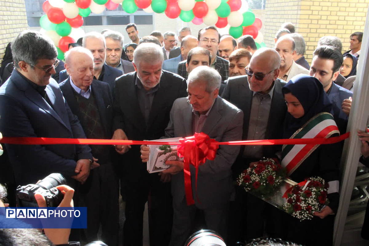 افتتاح دبیرستان راهنمایی مرتاض با حضور وزیر آموزش و پرورش