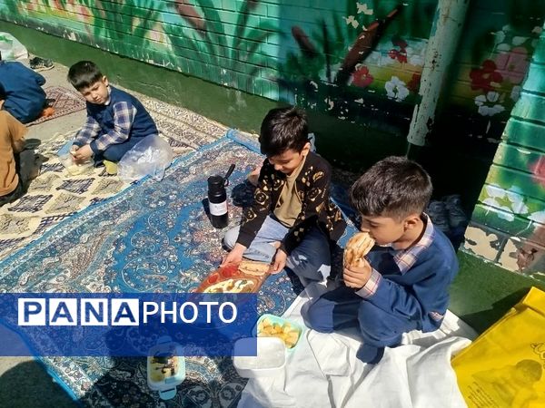 صبحانه سلامت در مدرسه پسرانه مبین شیروان
