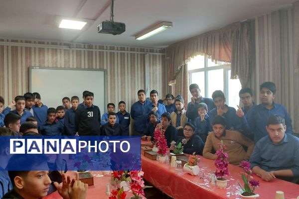 برگزاری انتخابات شورای دانش آموزی در مدارس ناحیه دو شهرری 