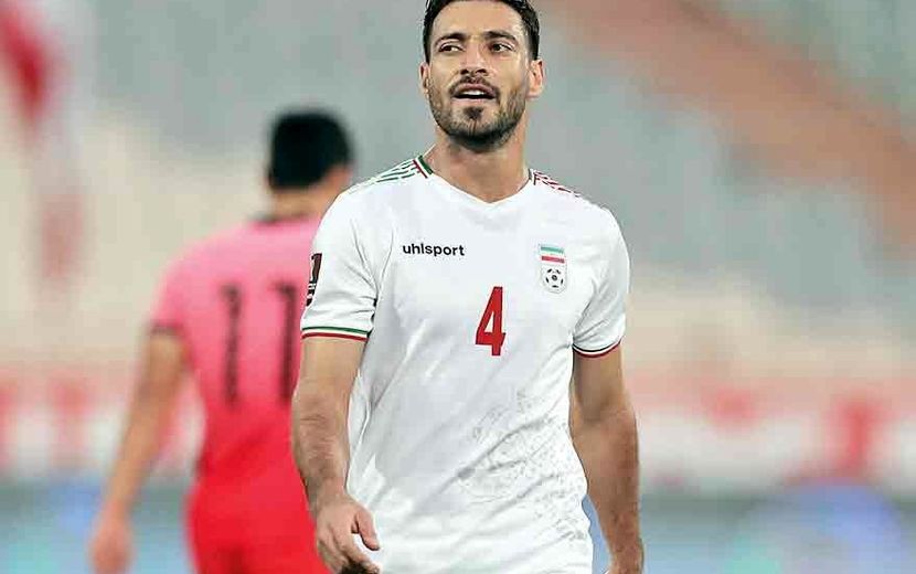 قلیچ در واکنش به استوری شجاع خلیل‌زاده: دوران بعضی‌ها در فوتبال تمام شده است/ فوتبال ایران جای استوری‌بازی نیست/ بازیکنان حیثیت فوتبال ایران را فراموش نکنند