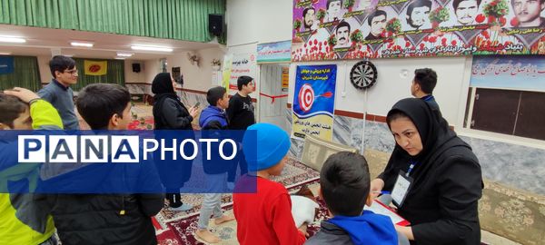 برگزاری مسابقات دارت در مسجد مسلم بن عقیل شهرستان شیروان