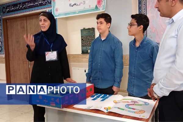 رقابت دانش آموزان پرتلاش ملاردی در محور ریاضیات یازدهمین دوره جشنواره نوجوان خوارزمی 