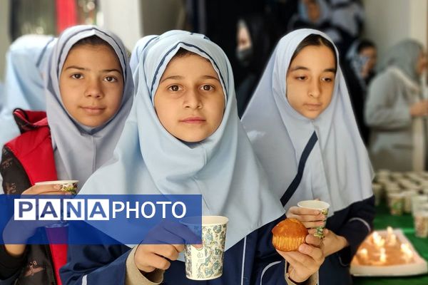 طنین نوای عشق و عزا؛ مراسم عزاداری دهه دوم فاطمیه در مدارس بهارستان‌دو