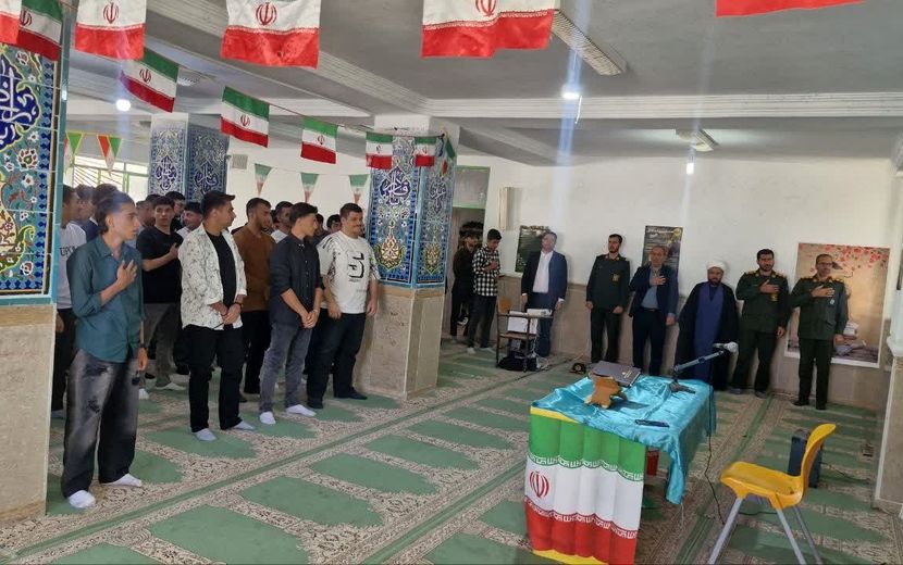 یادواره شهدای دانش‌آموز دبیرستان نمونه علامه امینی سی‌سخت