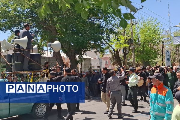 مراسم وداع با شهید امیرحسین مزینی در فریمان