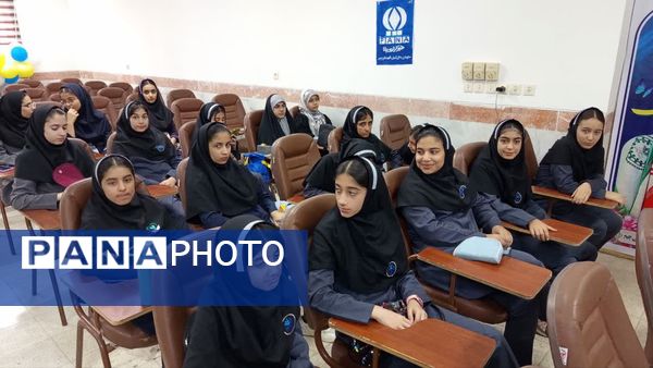 برگزاری کارگاه تخصصی خبرنویسی، عکاسی و طراحی پوستر ویژه دانش‌آموزان دختر در شهرستان جم