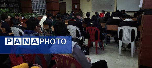 مسافران نور