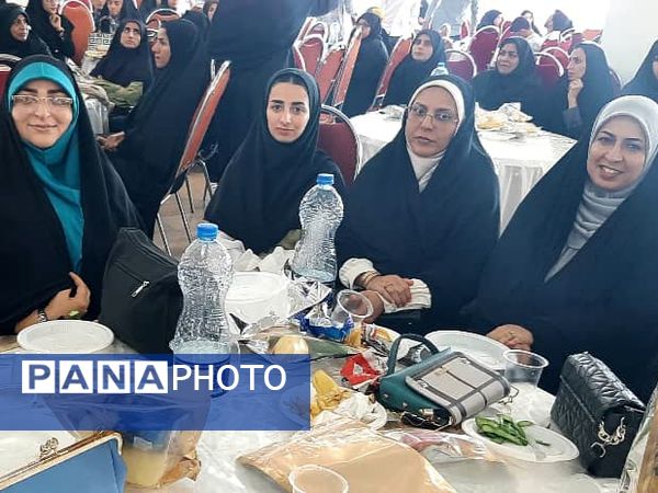 مراسم بزرگداشت روز معلم در میناب 
