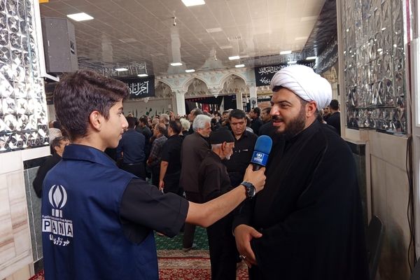 حضور مردم در عاشورا نشان‌دهنده راه امام حسین است