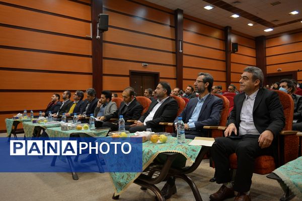 نشست فصلی مدیران «طرح رهیافت» در بهارستان‌دو