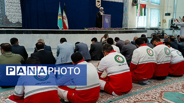 حضور امدادگران و کارکنان جمعیت هلال احمر در نماز عبادی، سیاسی جمعه شهرستان مارگون