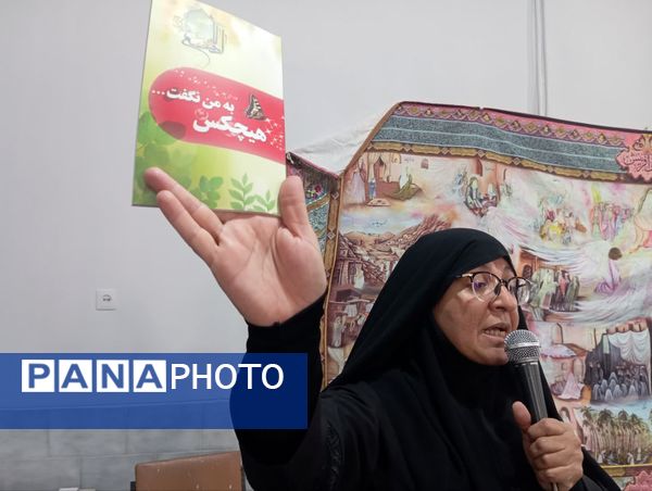 برگزاری صبحگاه مهدویت در مدرسه پیروزی