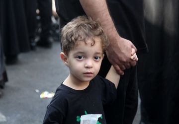 پیاده‌روی جاماندگان اربعین حسینی در شهر ری