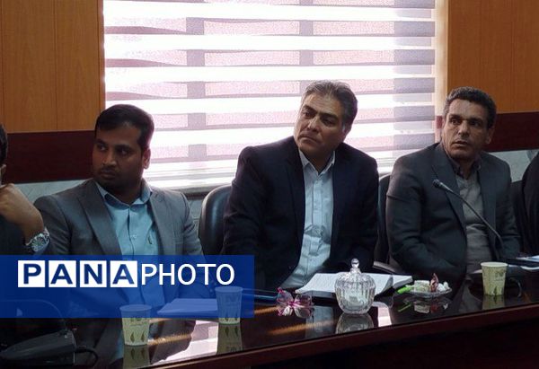 جلسه کیفیت بخشی به امور آموزشی ادارات آموزش و پرورش قطب شهید مدرس