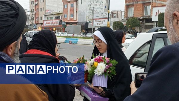 بازگشت دانش‌آموز محمودآبادی از زیارت خانه خدا 