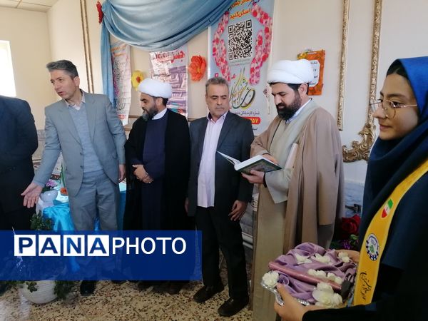 برگزاری جشن نیکوکاری در دبیرستان کوثر فاروج 