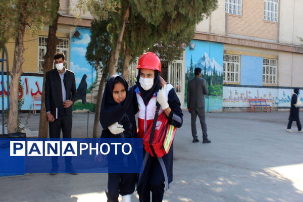 برگزاری مانور زلزله و ایمنی در کرمان