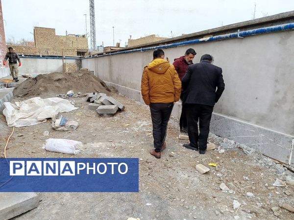 بازدید معاون توسعه و پشتیبانی اداره آموزش و پرورش کاشمر از مراحل ساخت آموزشگاه مرحوم حسین نساجیان کاشمر 