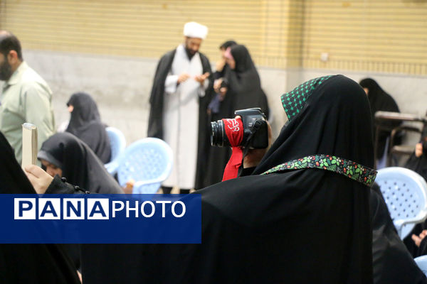 اعزام نخستین گروه از دانش‌آموزان ناحیه 4 قم به اردوی راهیان نور